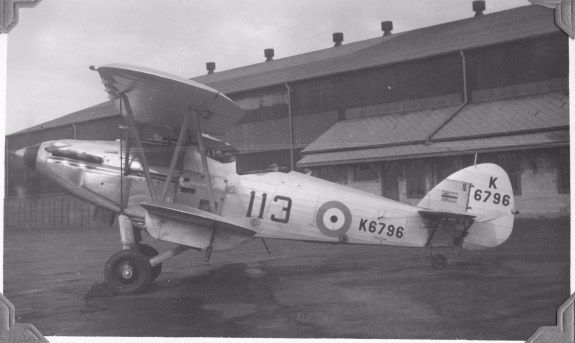 113 squadron Hind K6796 Heliopolis with squadron leader flag 1939 